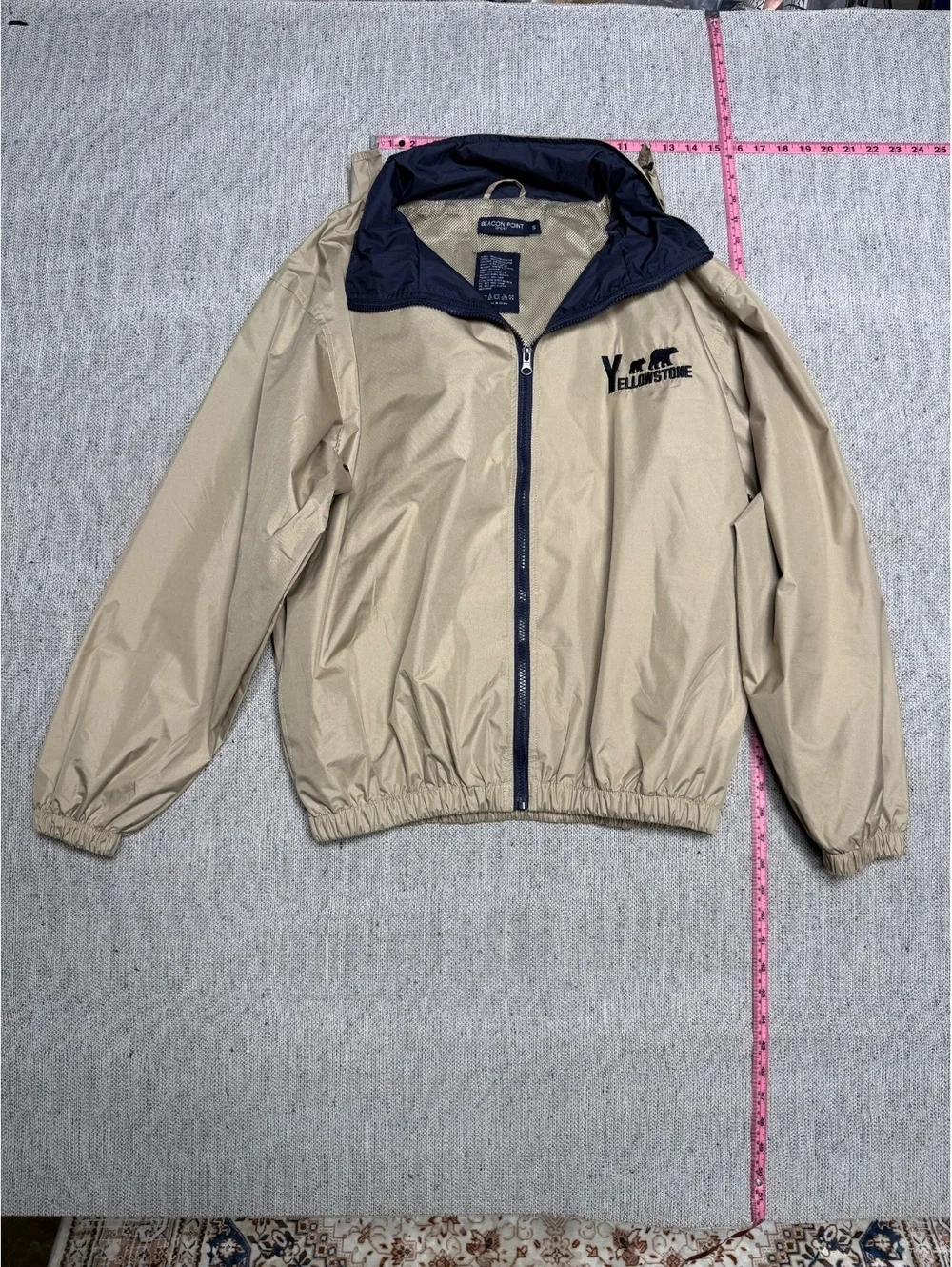 Beacon Point Sport Lightweight Beige YellowStoneJacket Small